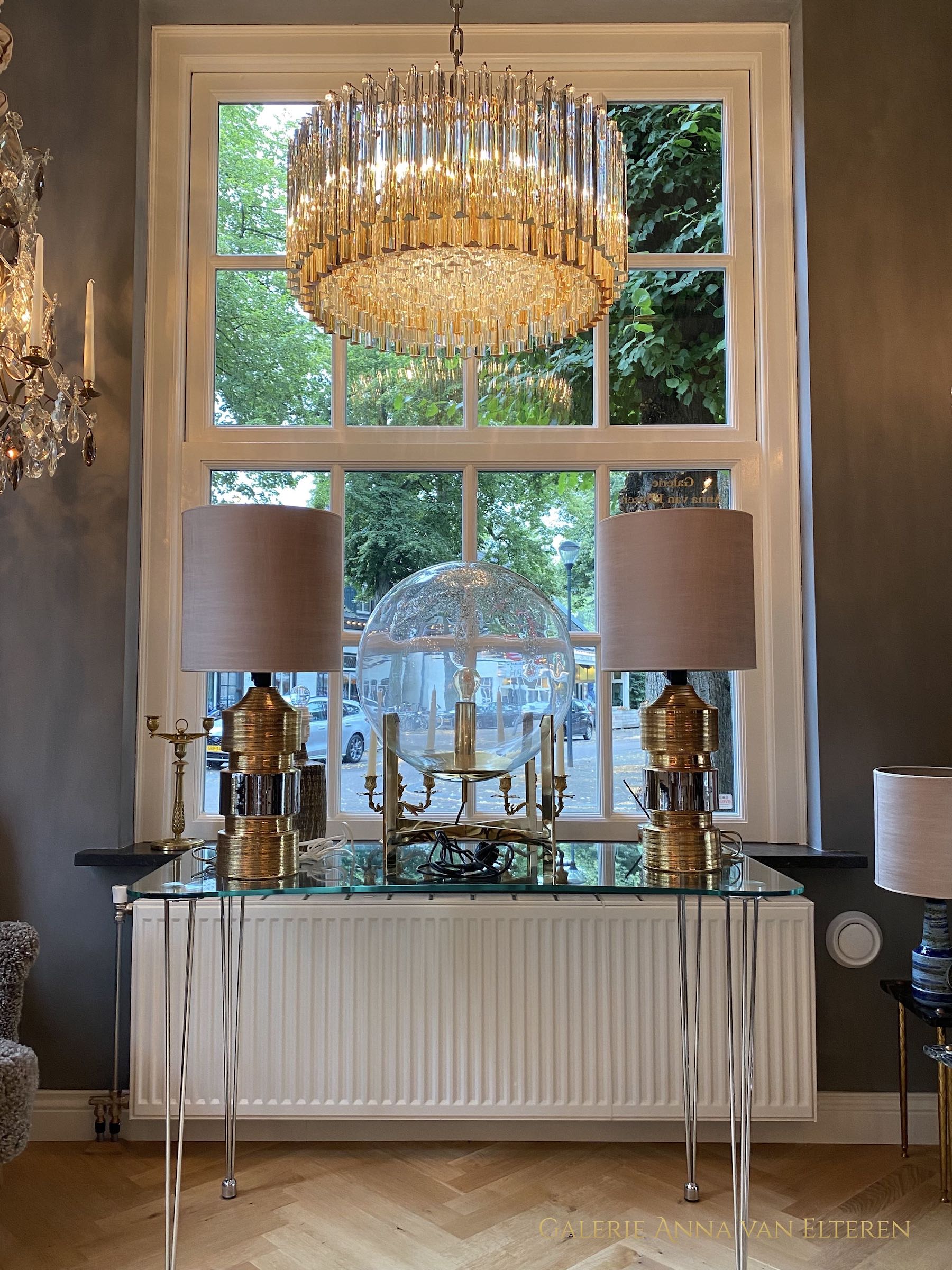 Unique mid-century large Venini Murano chandelier 'Trilobo'