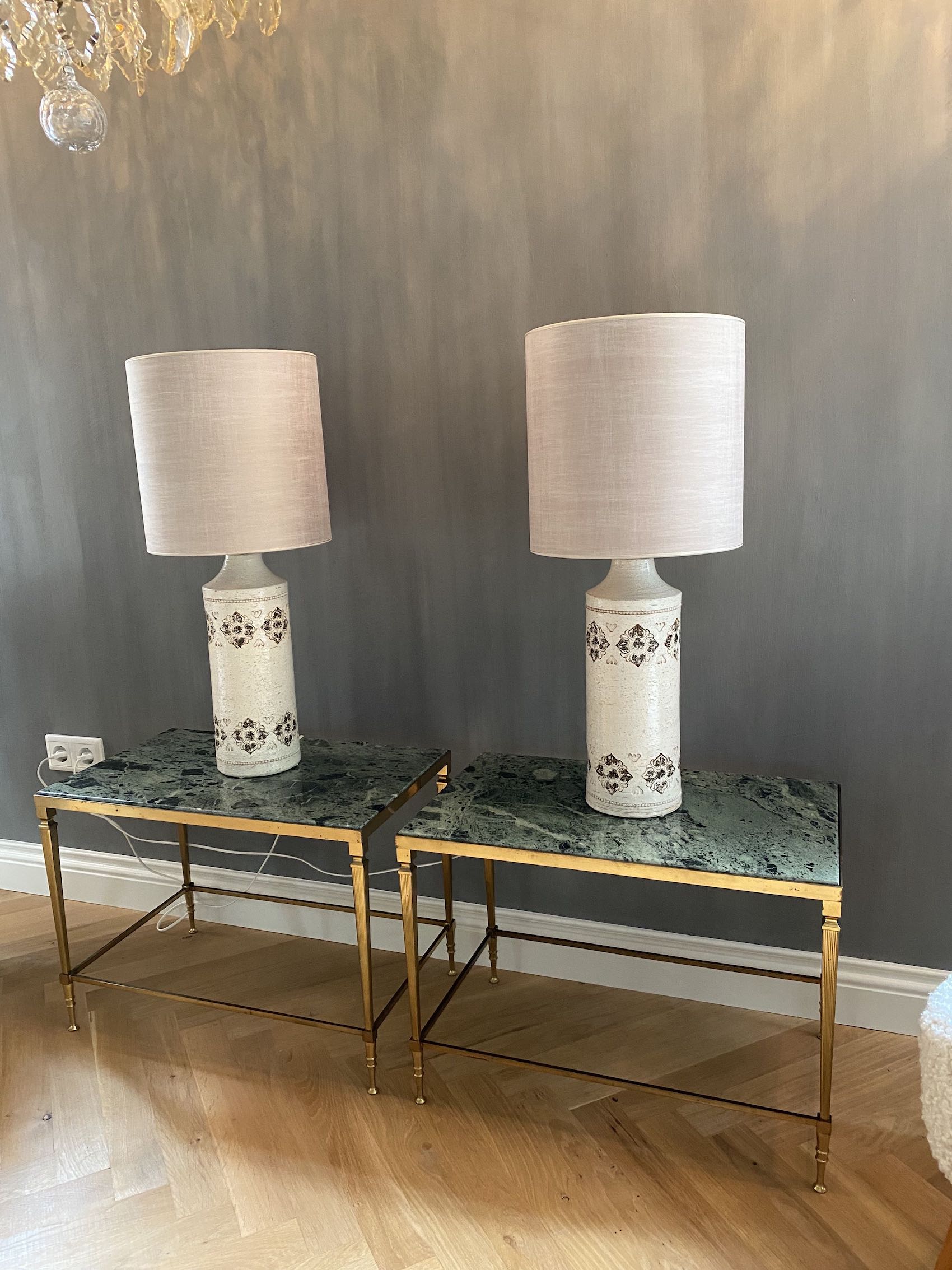 A pair of mid-century Italian ceramic table lamps by Bitossi